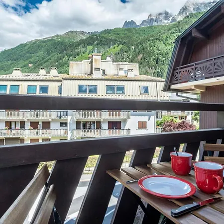Modern With Balcony In The Center Of Apartman